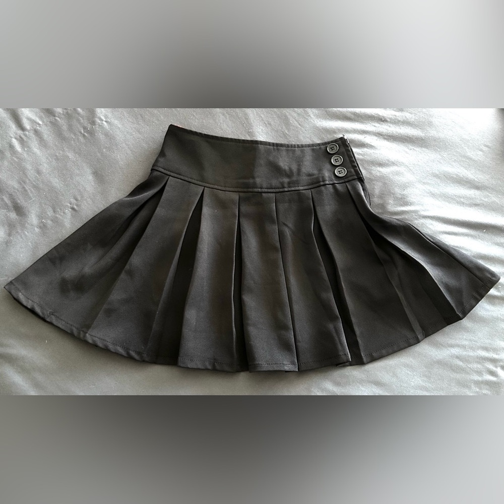 Bienzoe Pleated Skirt